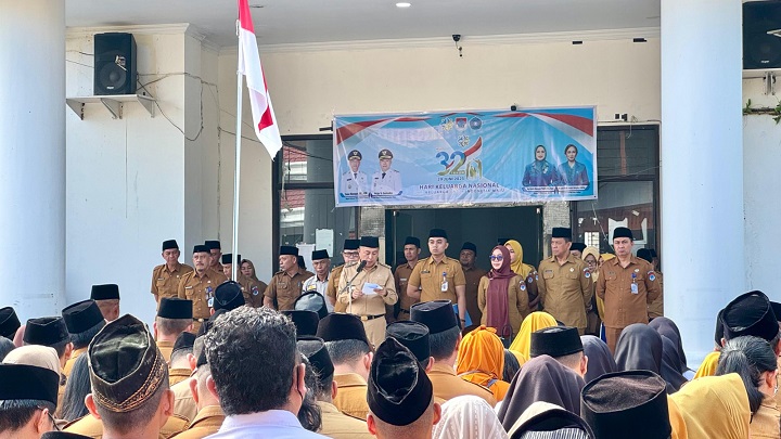 Wabup Argo di Upacara Harganas: Tolong Menolong, Kunci Keluarga yang Kuat