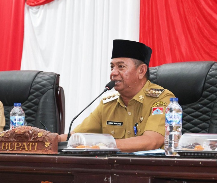 Demi Rakyat, Bupati dan Wabup Boltim Hadiri Paripurna Hingga Larut Malam