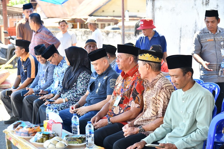 Bupati Oskar Manoppo Letakkan Batu Pertama TPQ Boki Silagondo