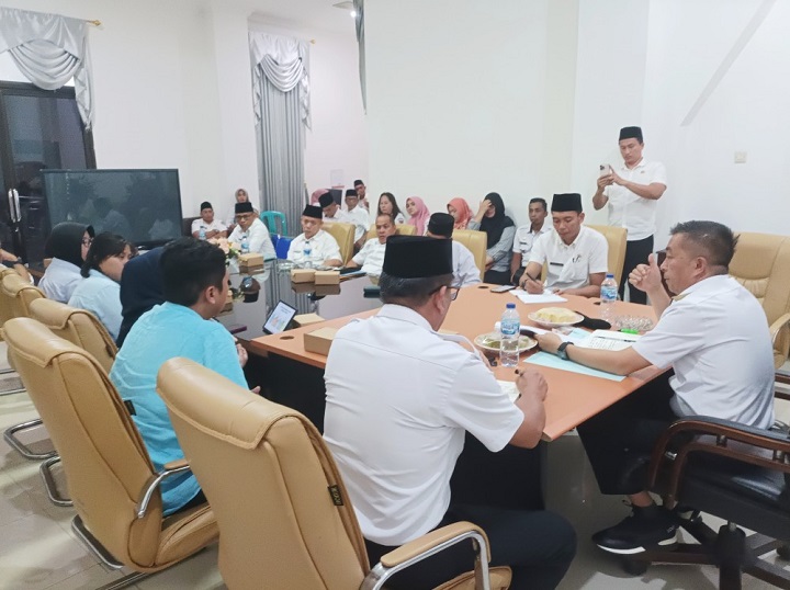 Argo Sumaiku Pimpin Rapat Teknis Program Makan Bergizi Gratis