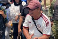 Proses konstatering atau pencocokan objek sengketa oleh Pengadilan Negeri Kotamobagu di lokasi lahan yang dipersoalkan keluarga Lasambu, Kamis (22/10/2026). Keluarga menyampaikan keberatan terkait pengukuran dan pencocokan batas lahan.